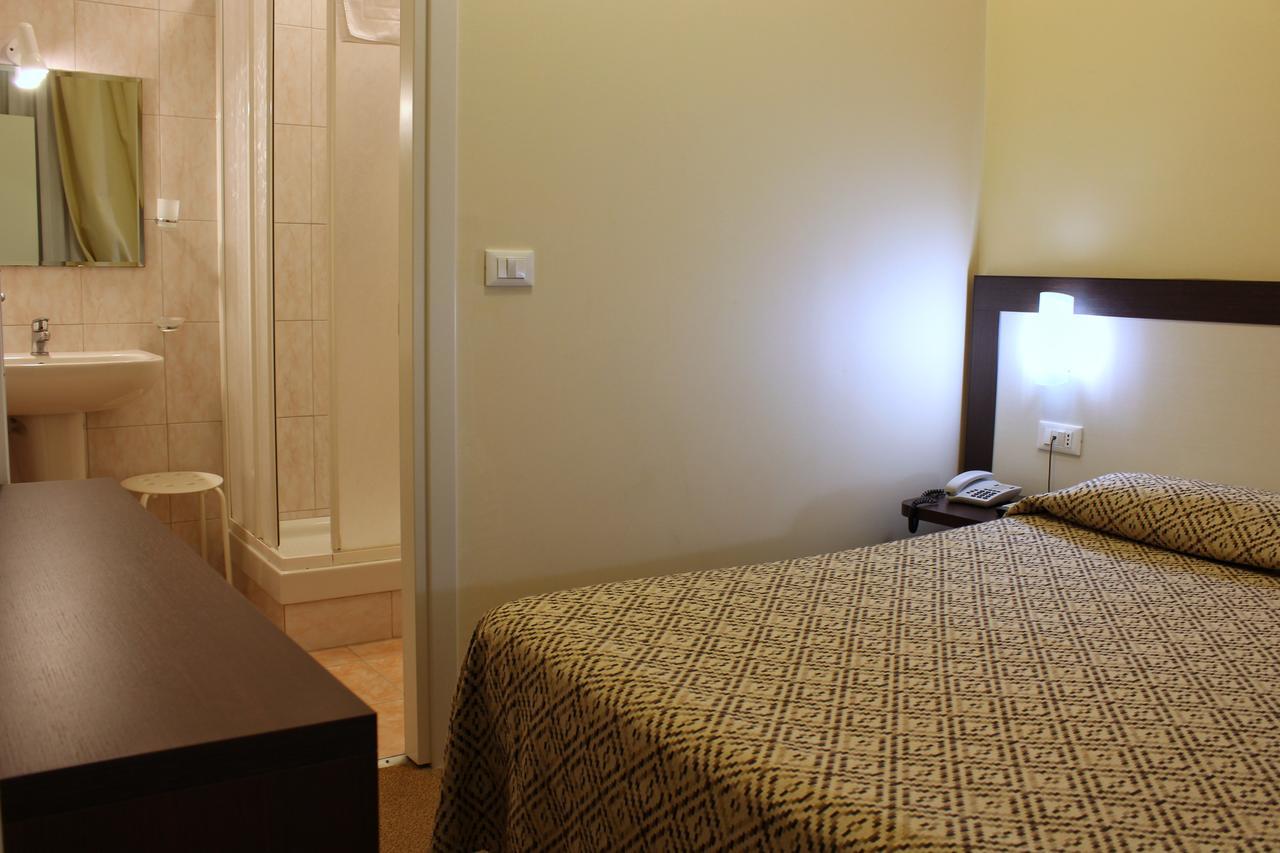 Hotel Boccascena Genova Eksteriør billede