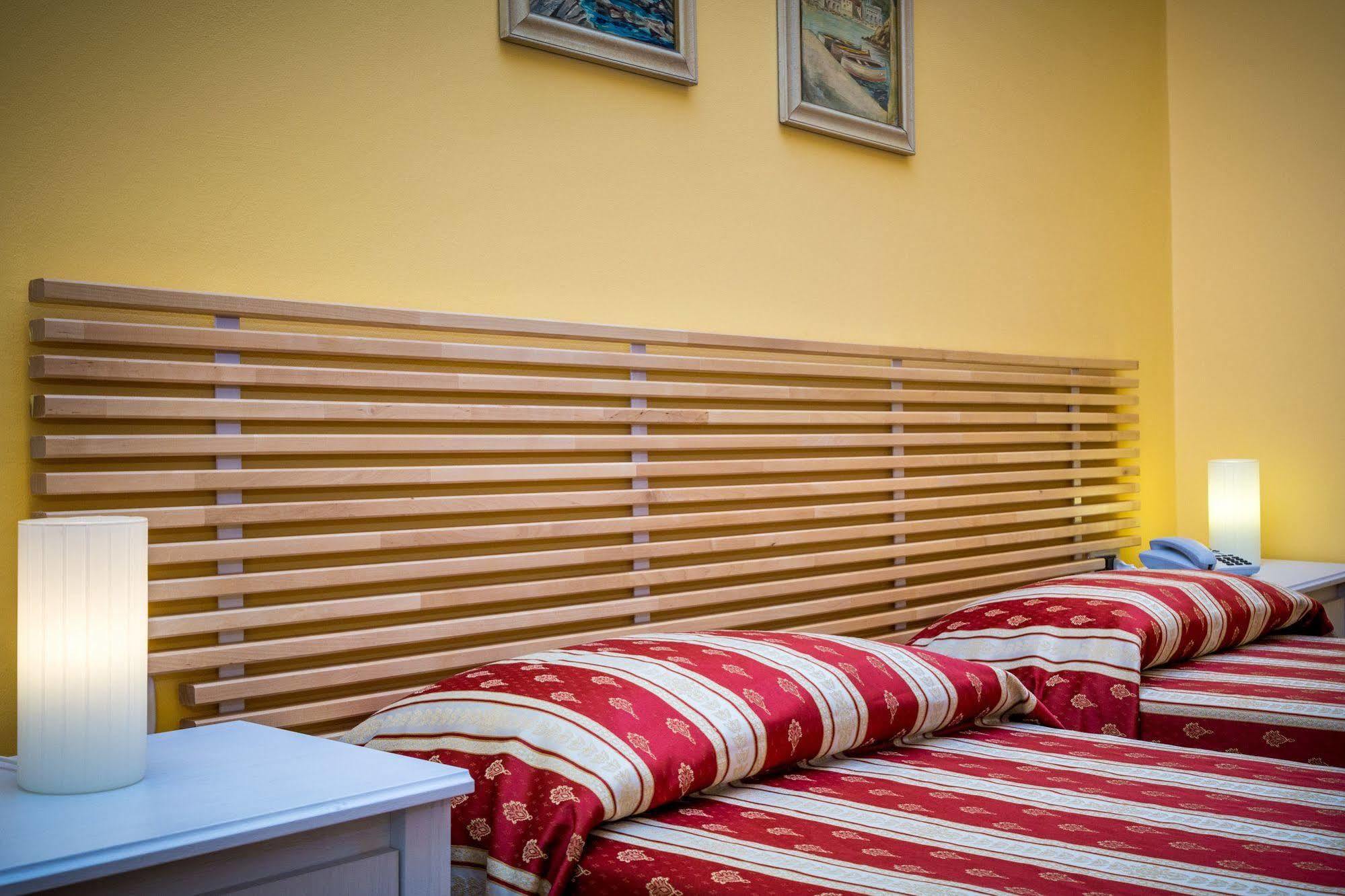 Hotel Boccascena Genova Eksteriør billede