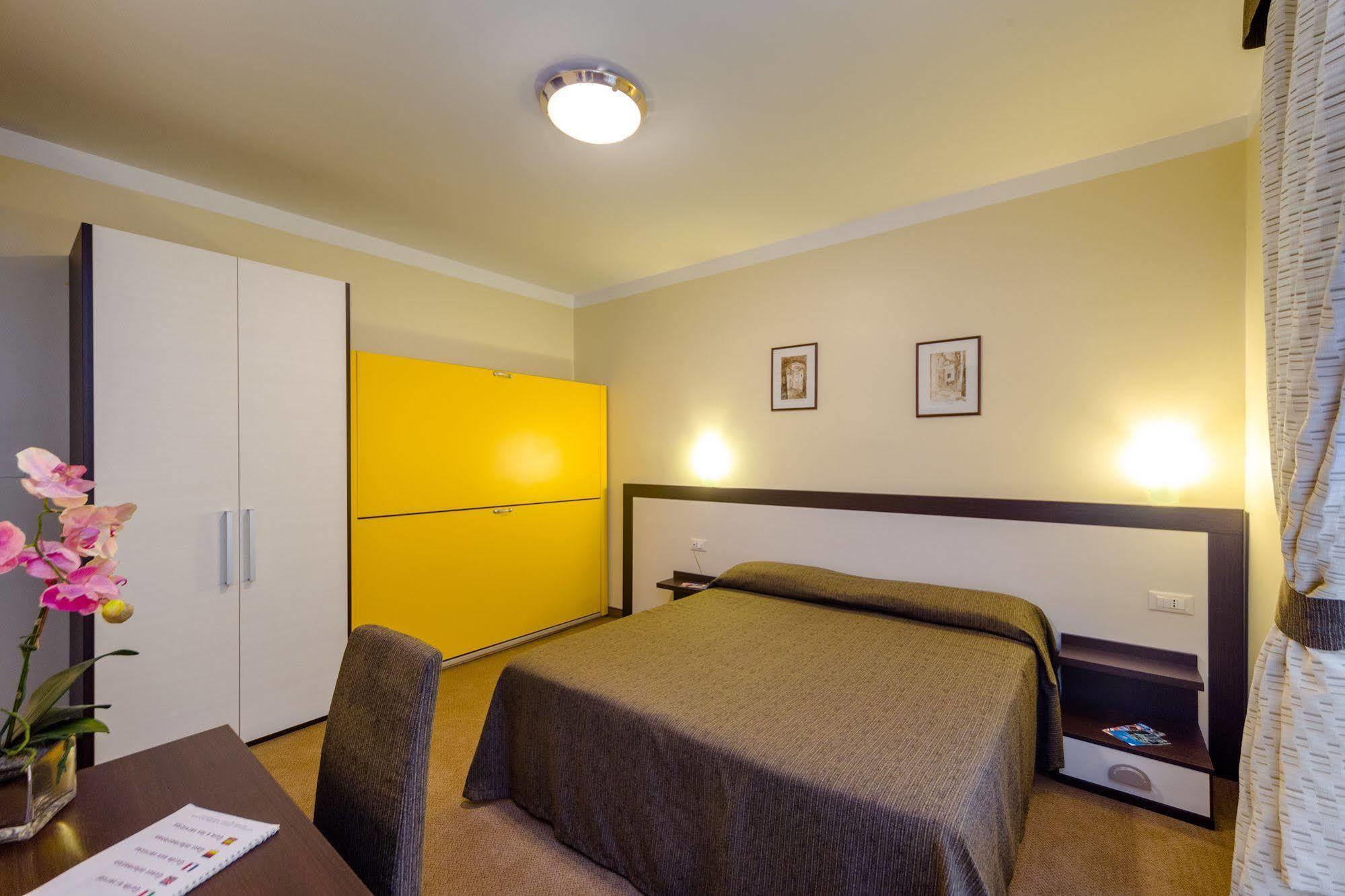 Hotel Boccascena Genova Eksteriør billede